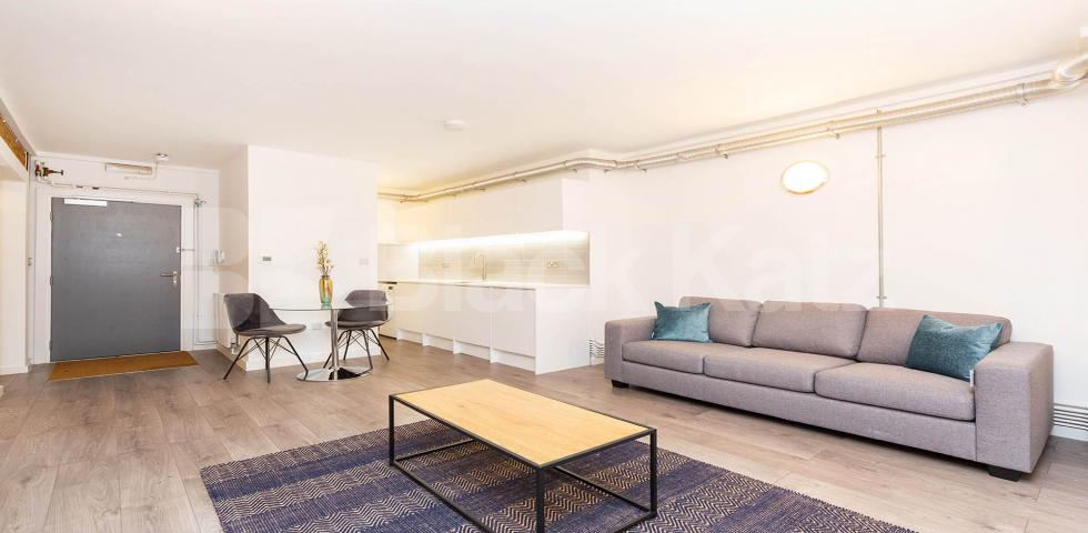 			1 Bedroom, 1 bath, 1 reception Apartment			 SPRINGFIELD HOUSE LOFTS-TYSSEN STREET, DALSTON/HAGGERSTON